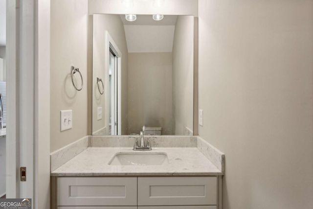 1095 Tucker Avenue 208, Atlanta, GA 30310