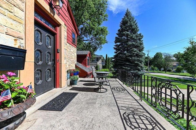 341 S Kane STREET, Burlington, WI 53105