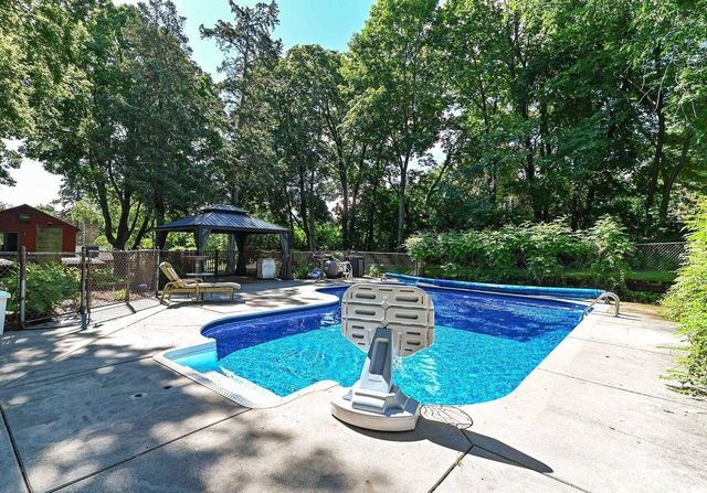 341 S Kane STREET, Burlington, WI 53105