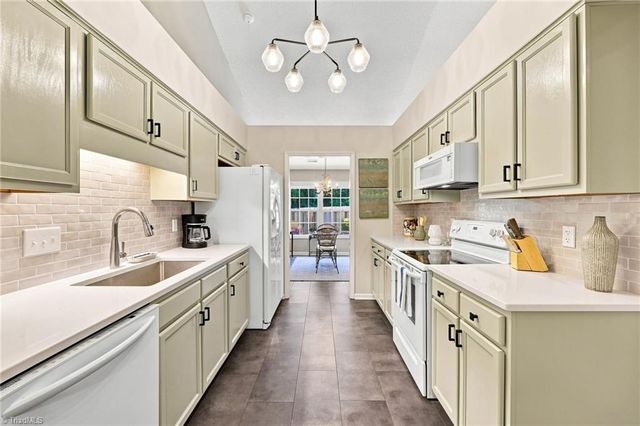 3953 Cobblestone Bend Drive, High Point, NC 27265