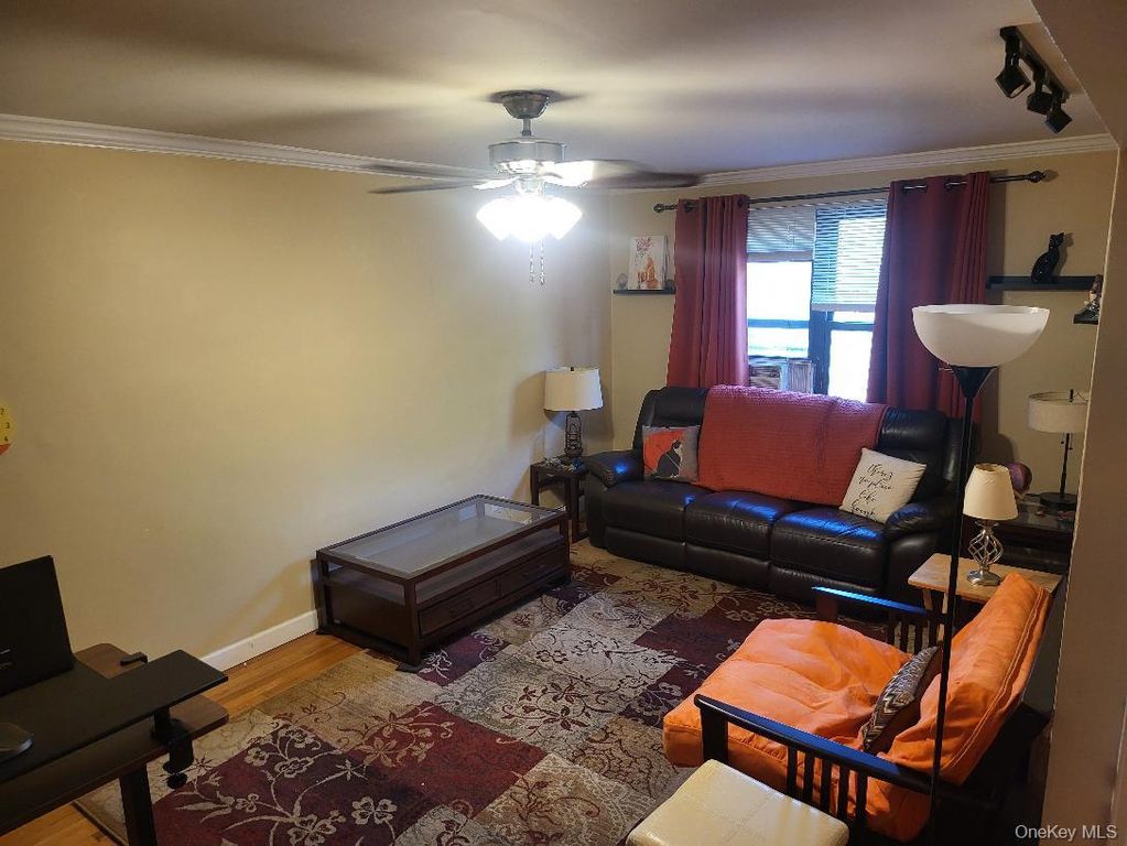 87-19 204 Street A53, Hollis, NY 11423 — photo 2