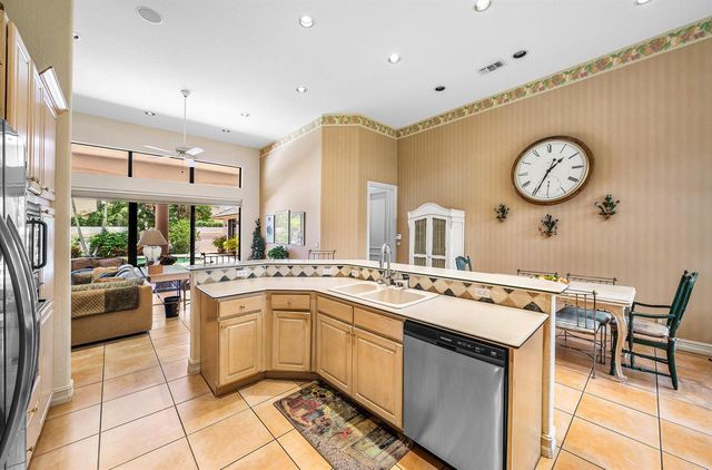 4727 Bocaire Boulevard, Boca Raton, FL 33487