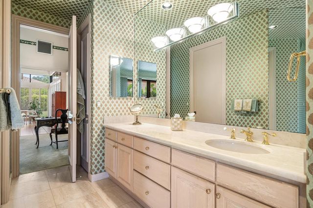 4727 Bocaire Boulevard, Boca Raton, FL 33487