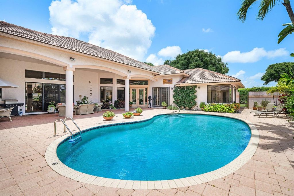 4727 Bocaire Boulevard, Boca Raton, FL 33487
