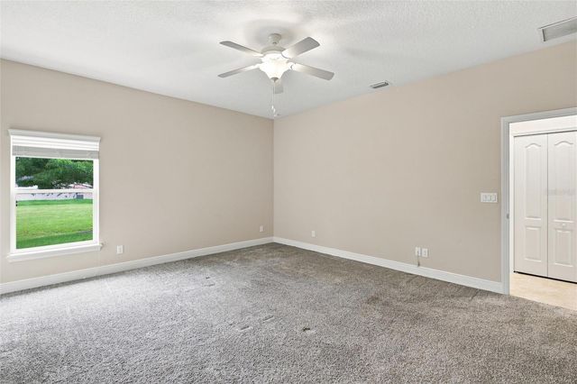 555 DOWLING CIRCLE, Lady Lake, FL 32159