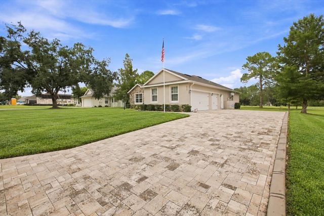 555 DOWLING CIRCLE, Lady Lake, FL 32159