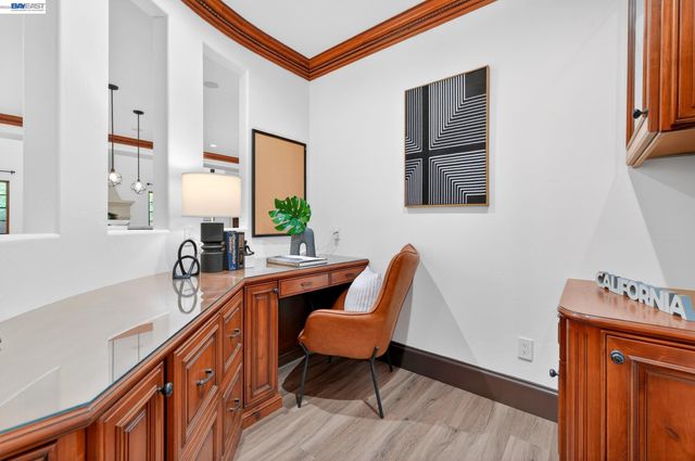 2751 Crellin RD, Pleasanton, CA 94566