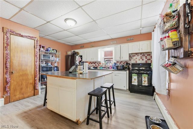 1221 North Avenue NE, Massillon, OH 44646