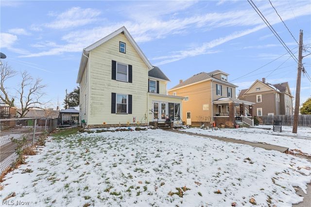 1221 North Avenue NE, Massillon, OH 44646