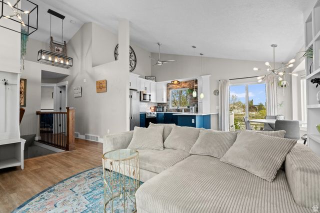 5820 W PREMIER LN, Herriman, UT 84096