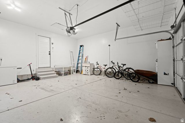 5820 W PREMIER LN, Herriman, UT 84096