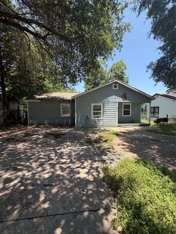 3717 Childress Street, Fort Worth, TX 76119