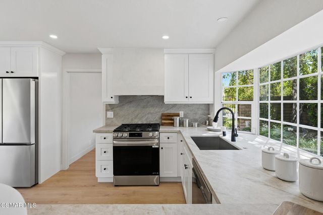 3072 Sierra Drive, Westlake Village, CA 91362