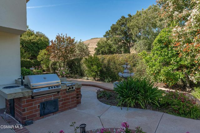 3072 Sierra Drive, Westlake Village, CA 91362