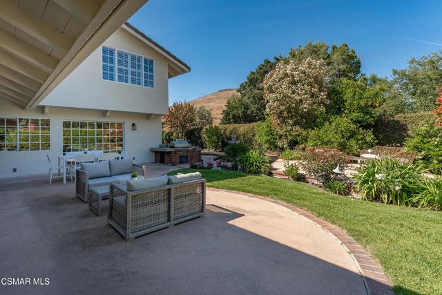 3072 Sierra Drive, Westlake Village, CA 91362