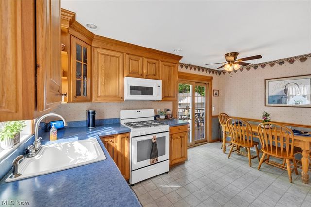 746 N Elmwood Avenue, Wickliffe, OH 44092