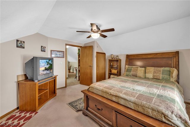 746 N Elmwood Avenue, Wickliffe, OH 44092