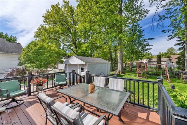 746 N Elmwood Avenue, Wickliffe, OH 44092