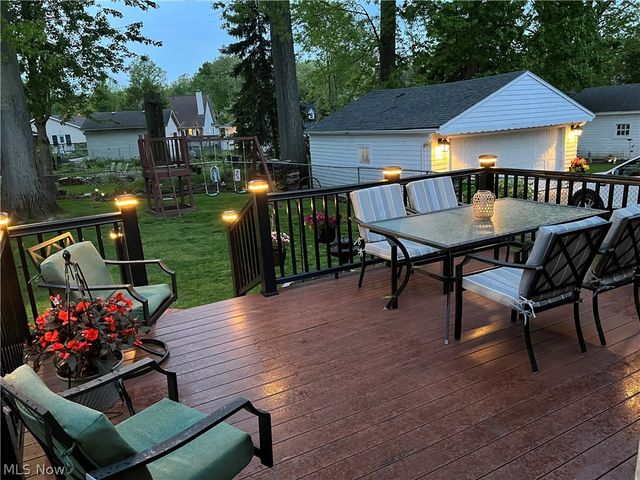 746 N Elmwood Avenue, Wickliffe, OH 44092
