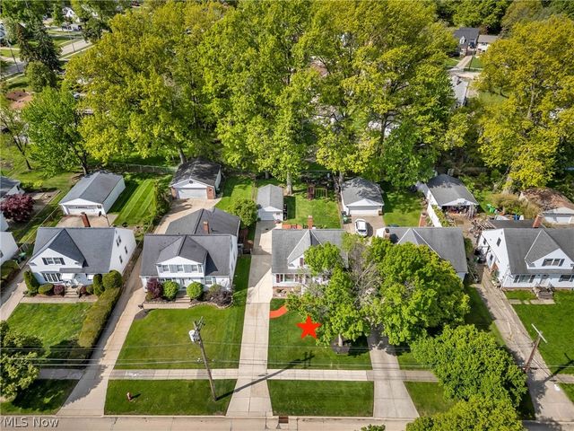746 N Elmwood Avenue, Wickliffe, OH 44092