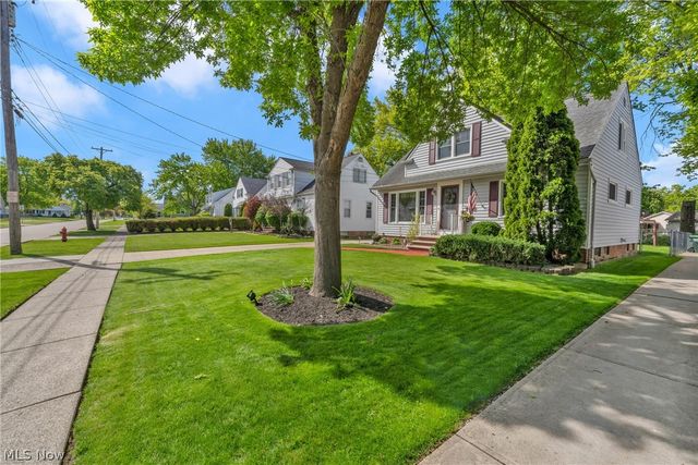 746 N Elmwood Avenue, Wickliffe, OH 44092