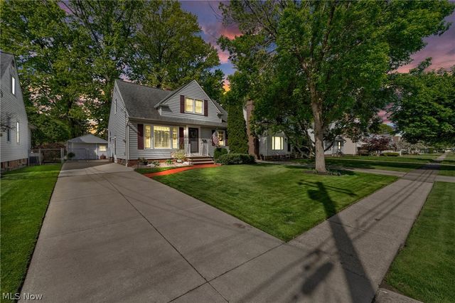 746 N Elmwood Avenue, Wickliffe, OH 44092