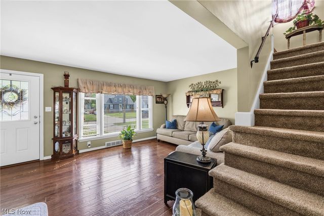 746 N Elmwood Avenue, Wickliffe, OH 44092