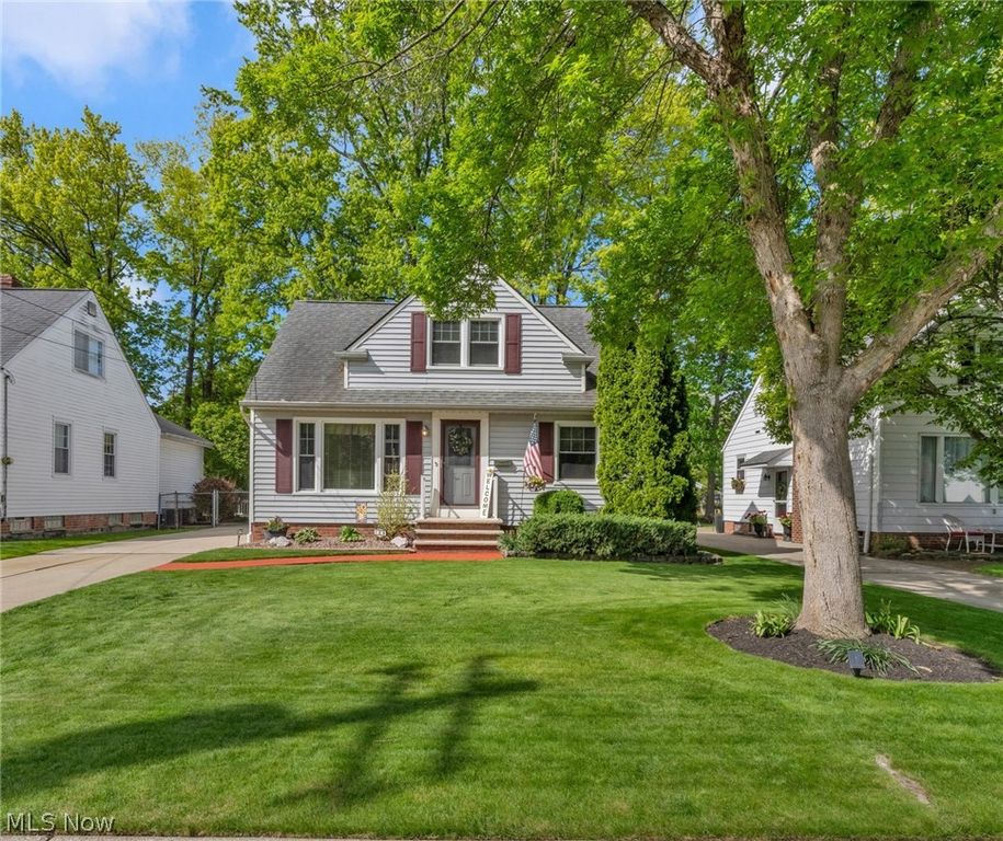 746 N Elmwood Avenue, Wickliffe, OH 44092