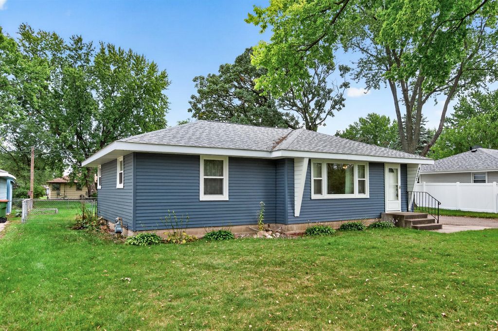 9207 Terrace Road NE, Blaine, MN 55434 — exterior