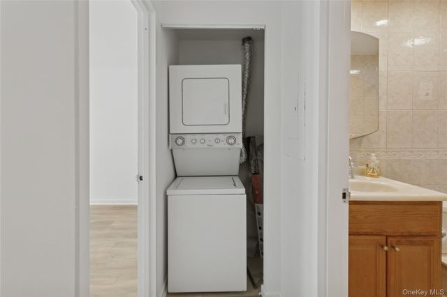 450 W Broadway 1A, Long Beach, NY 11561