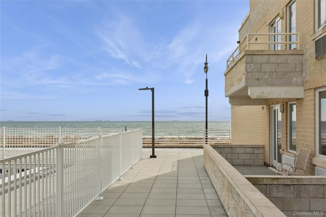 450 W Broadway 1A, Long Beach, NY 11561