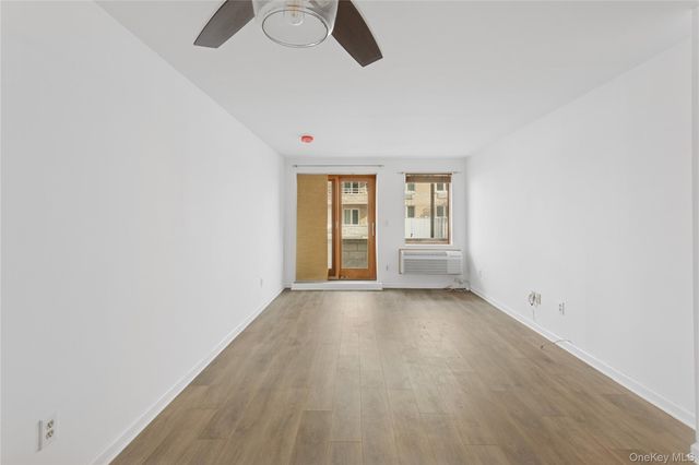 450 W Broadway 1A, Long Beach, NY 11561