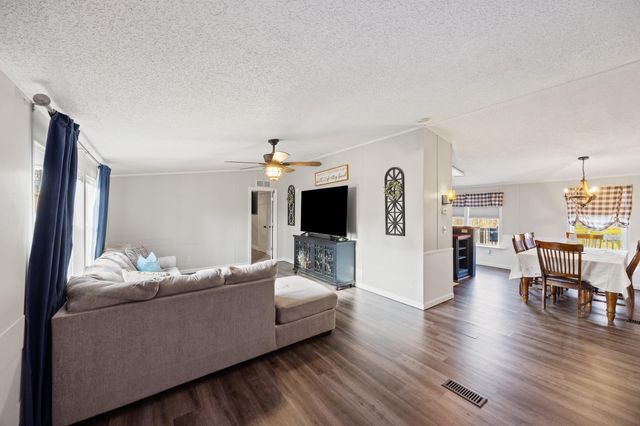 2700 Josephine Road, Sadieville, KY 40370