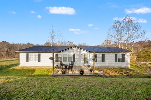 2700 Josephine Road, Sadieville, KY 40370