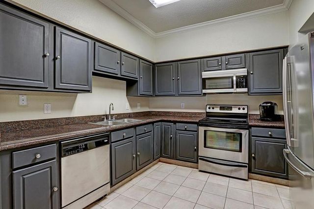 2255 Braeswood Park Drive 278, Houston, TX 77030