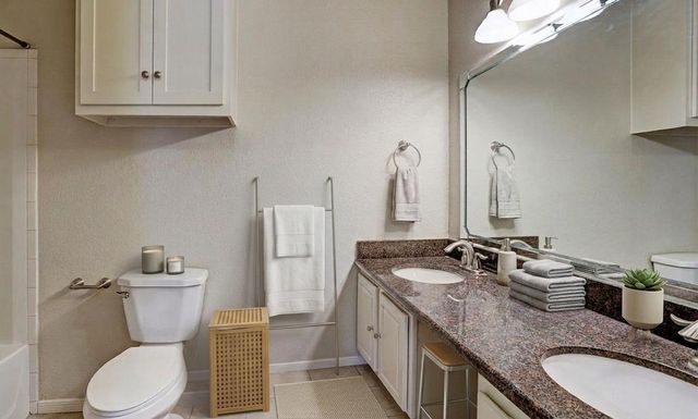 2255 Braeswood Park Drive 278, Houston, TX 77030