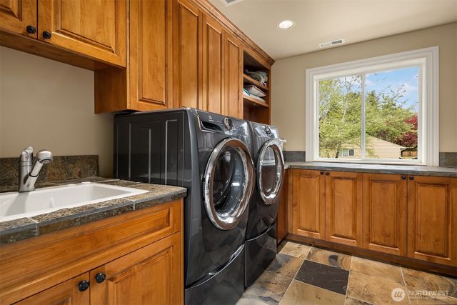 9 Diamond S Ranch, Bellevue, WA 98004