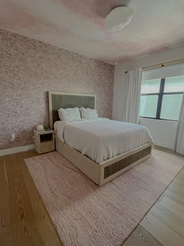 8227 Oceanus Drive, Boca Raton, FL 33496