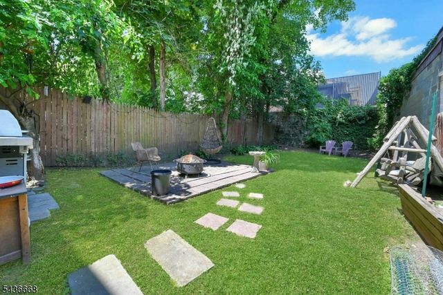 14 Wheeler St, Montclair Twp., NJ 07042