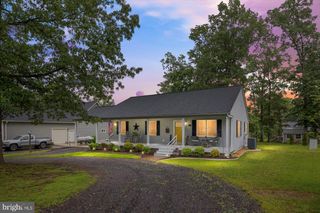 102 YORKTOWN BLVD, Locust Grove, VA 22508