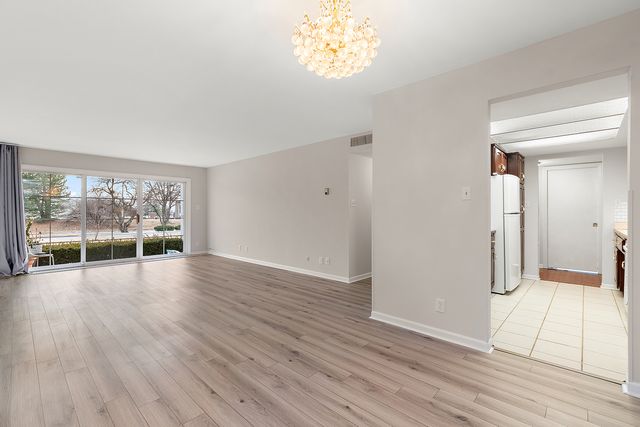 3001 Heritage Drive 106, Joliet, IL 60435