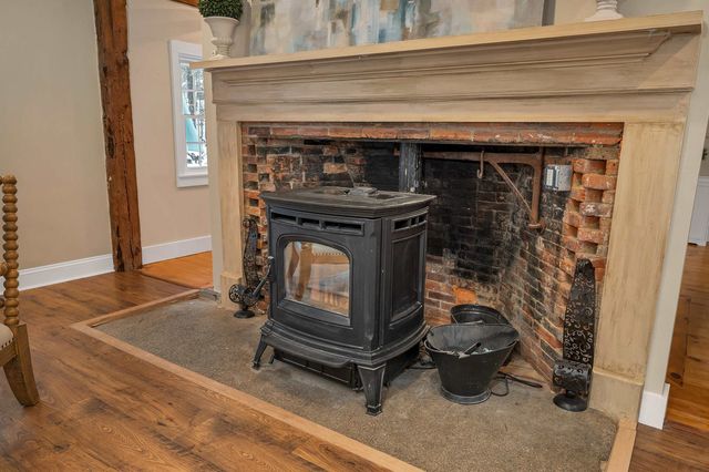 289 Currier Road, Deerfield, NH 03034