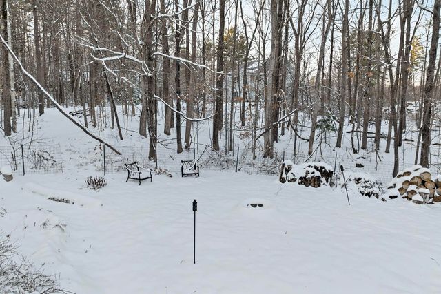 289 Currier Road, Deerfield, NH 03034