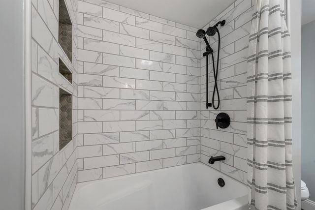 289 Currier Road, Deerfield, NH 03034