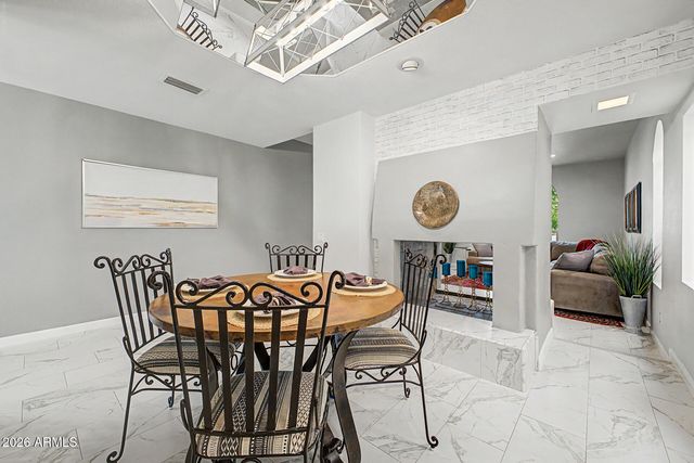 10593 E FANFOL Lane, Scottsdale, AZ 85258