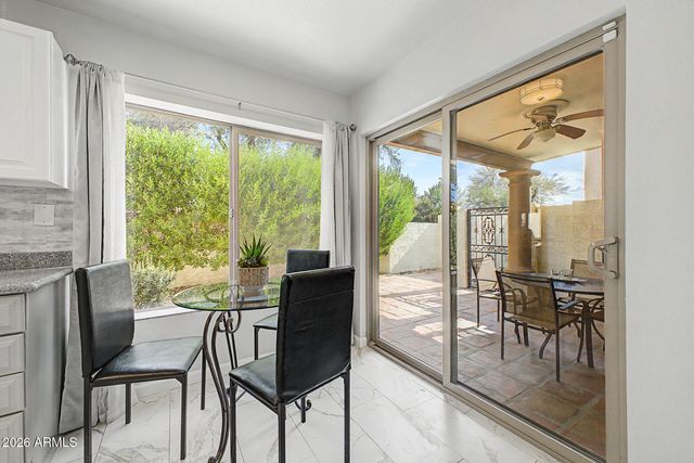 10593 E FANFOL Lane, Scottsdale, AZ 85258