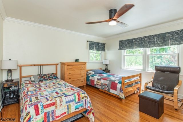 24 Brookvale Rd, Kinnelon Boro, NJ 07405