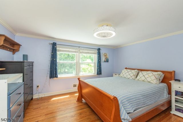 24 Brookvale Rd, Kinnelon Boro, NJ 07405