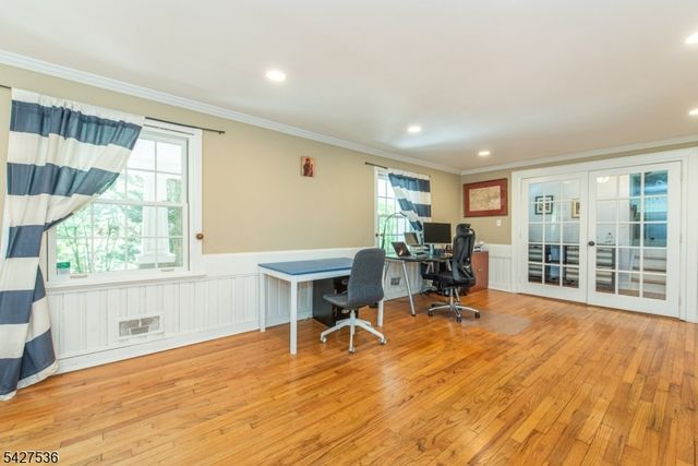 24 Brookvale Rd, Kinnelon Boro, NJ 07405