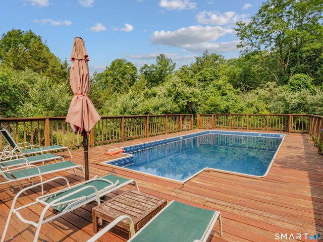 70 Stepstone Hill Road, Guilford, CT 06437